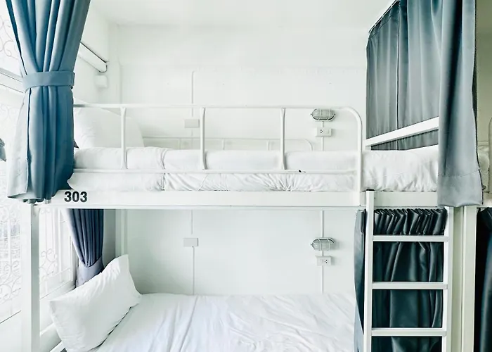Piccolo Sukhumvit Hostel- Self Check-in After 6 Pm 旅馆