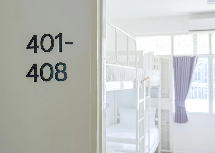 旅馆 Piccolo Sukhumvit Hostel- Self Check-in After 6 Pm *