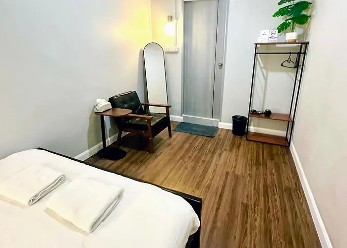 Piccolo Sukhumvit Hostel- Self Check-in After 6 Pm 旅馆