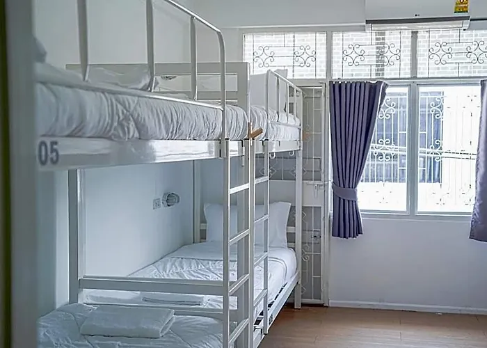 Piccolo Sukhumvit Hostel- Self Check-in After 6 Pm 旅馆 曼谷